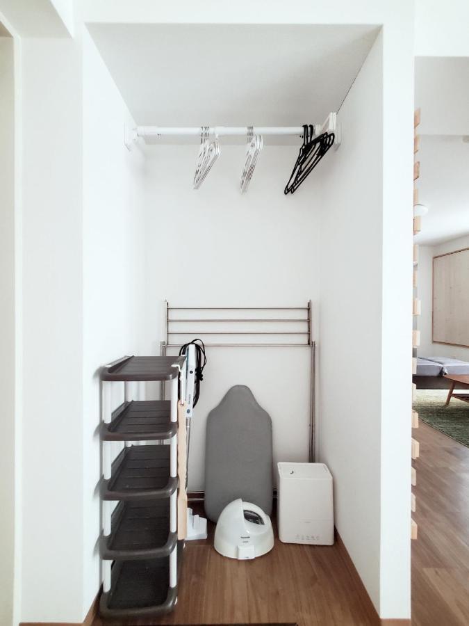 Rooms Tokyo Exterior photo